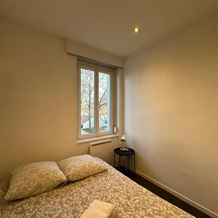 # Le 11 # Joli F2 Renove, Centre *