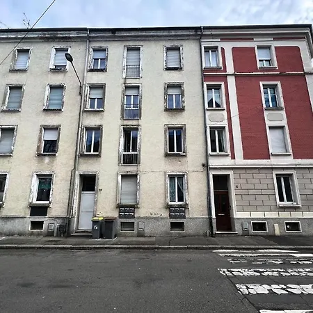 # Le 11 # Joli F2 Renove, Centre *