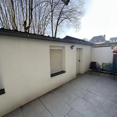 # Le 11 # Joli F2 Renove, Centre Apartment